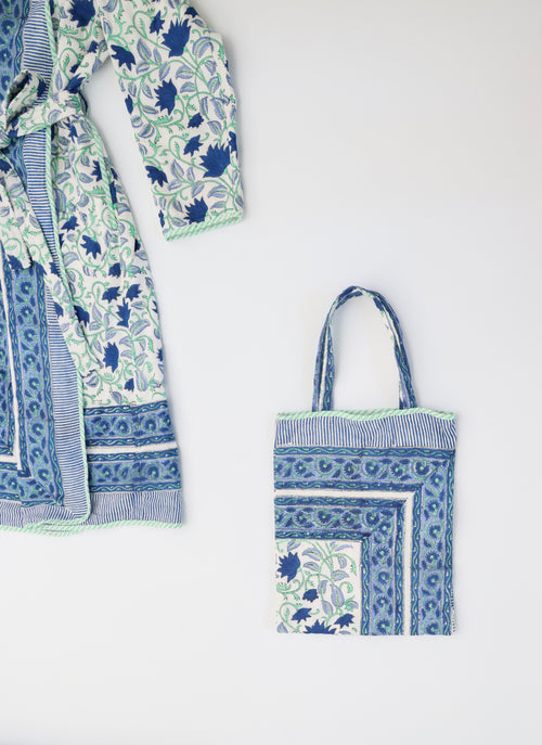 Cosanila Signature Quilted, Reversible Robe