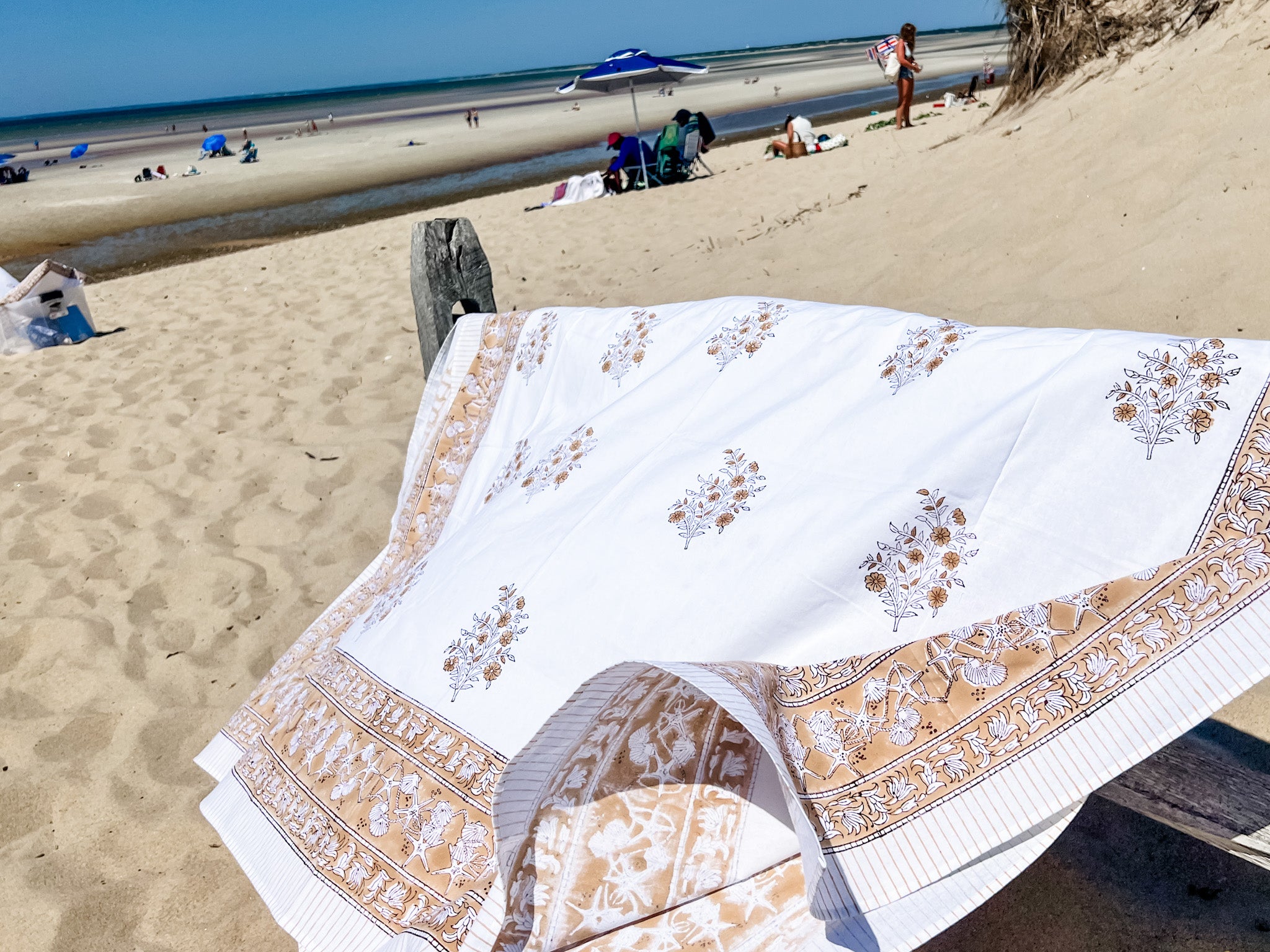 Brewster Tablecloth - Coastal Brahmin